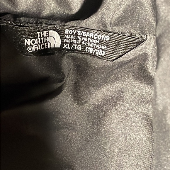 The North Face Harway insulated boys vest black - Picture 9 of 9
